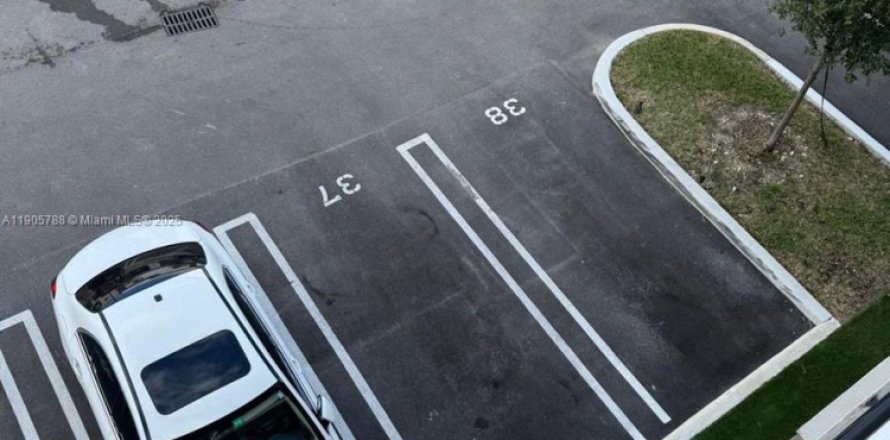 Condominio en Doral, Florida, 3 dormitorios  № 2013831