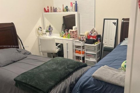 Condominio en venta en Doral, Florida, 3 dormitorios, 104.42 m2 № 2013831 - foto 7