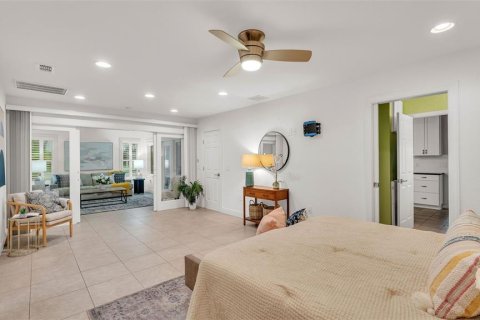House in Polk City, Florida 1 bedroom, 115.2 sq.m. № 1879651 - photo 16
