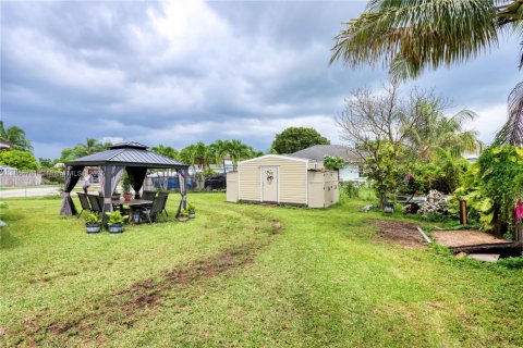 House in Homestead, Florida 3 bedrooms, 98.29 sq.m. № 1893297 - photo 9
