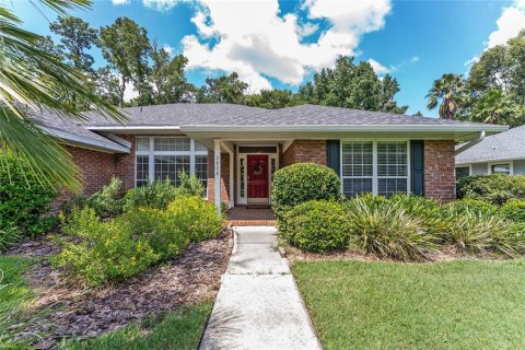 House in Gainesville, Florida 3 bedrooms, 205.13 sq.m. № 1894642 - photo 2