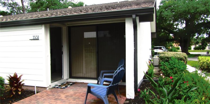 Condominio en Sarasota, Florida, 1 dormitorio № 1561569