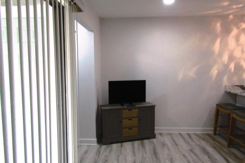 Copropriété à louer à Sarasota, Floride: 1 chambre, 39.76 m2 № 1561569 - photo 25
