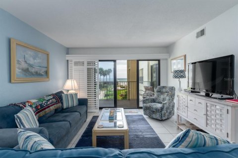 Condominio en alquiler en New Smyrna Beach, Florida, 2 dormitorios, 87.7 m2 № 1448191 - foto 3