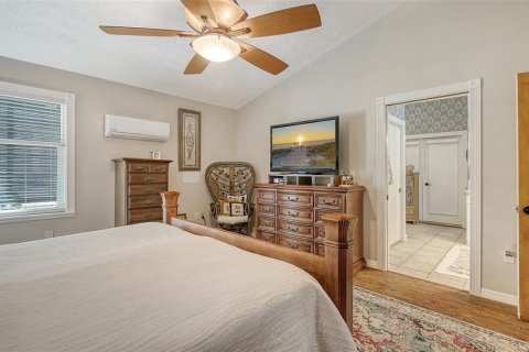 House in Port Charlotte, Florida 3 bedrooms, 244.7 sq.m. № 1718678 - photo 25