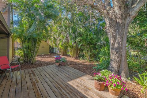 House in Port Charlotte, Florida 3 bedrooms, 244.7 sq.m. № 1718678 - photo 20