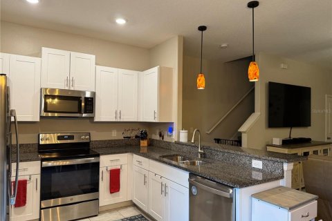 Adosado en alquiler en New Port Richey, Florida, 3 dormitorios, 154.78 m2 № 1841776 - foto 9