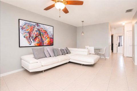 Copropriété à vendre à Orlando, Floride: 3 chambres, 111.48 m2 № 2266996 - photo 6