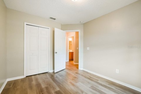 Villa ou maison à louer à Orlando, Floride: 3 chambres, 137.96 m2 № 2113302 - photo 15