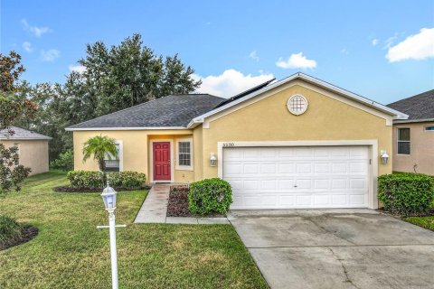 House in Winter Haven, Florida 3 bedrooms, 116.69 sq.m. № 1919856 - photo 1