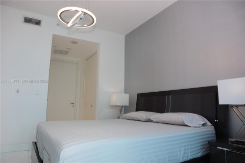 Condo in Miami, Florida, 2 bedrooms  № 2053027 - photo 8