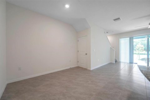 Adosado en alquiler en Wesley Chapel, Florida, 3 dormitorios, 155.43 m2 № 2117515 - foto 6
