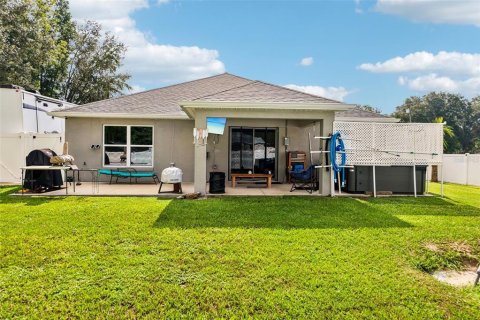 House in Belleview, Florida 3 bedrooms, 158.03 sq.m. № 2258484 - photo 21