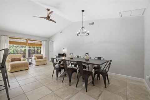 Villa ou maison à vendre à Fort Myers, Floride: 3 chambres, 136.57 m2 № 2109425 - photo 6