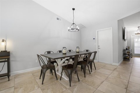 Villa ou maison à vendre à Fort Myers, Floride: 3 chambres, 136.57 m2 № 2109425 - photo 7