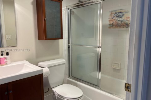 Copropriété à louer à Fort Lauderdale, Floride: 1 chambre, 80.82 m2 № 2007168 - photo 11