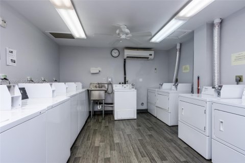 Copropriété à louer à Fort Lauderdale, Floride: 1 chambre, 80.82 m2 № 2007168 - photo 23