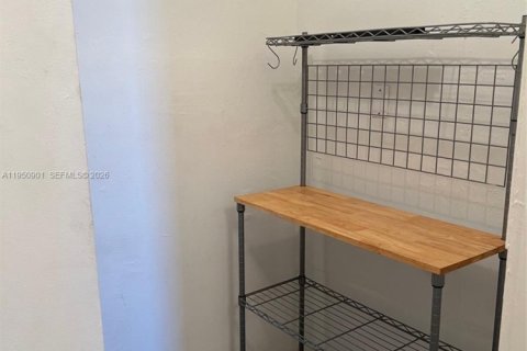 Copropriété à louer à Fort Lauderdale, Floride: 1 chambre, 80.82 m2 № 2007168 - photo 10