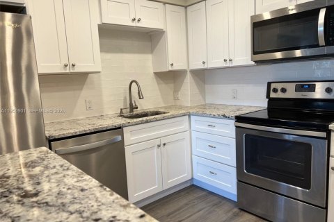 Condo à Fort Lauderdale, Floride, 1 chambre  № 2007168