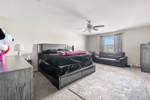 House in Ruskin, Florida 6 bedrooms, 290.78 sq.m. № 1719117 - photo 27