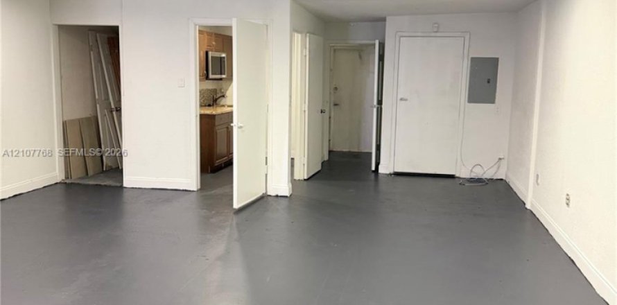Immobilier commercial à Miami, Floride № 2423226