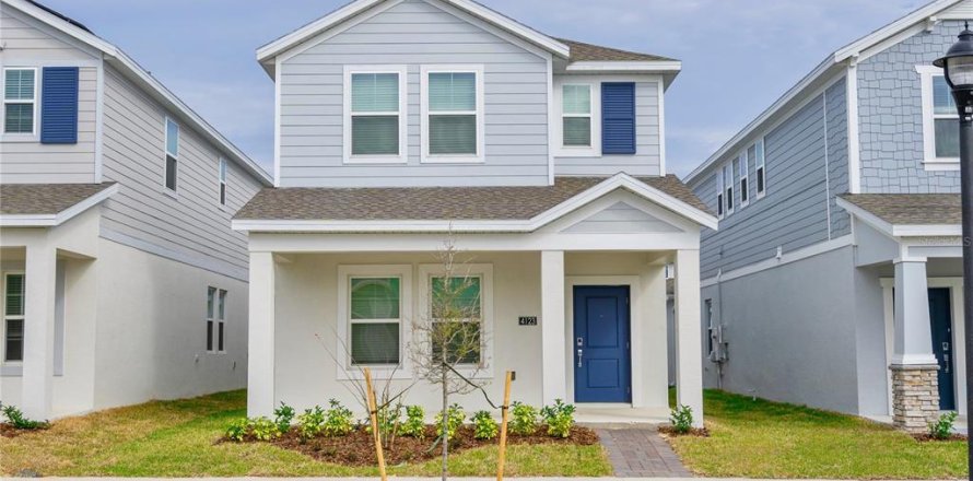 House in Apopka, Florida 4 bedrooms, 204.29 sq.m. № 2308505