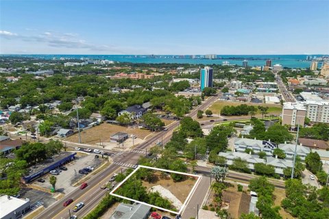 Land in Clearwater, Florida № 2093785 - photo 2