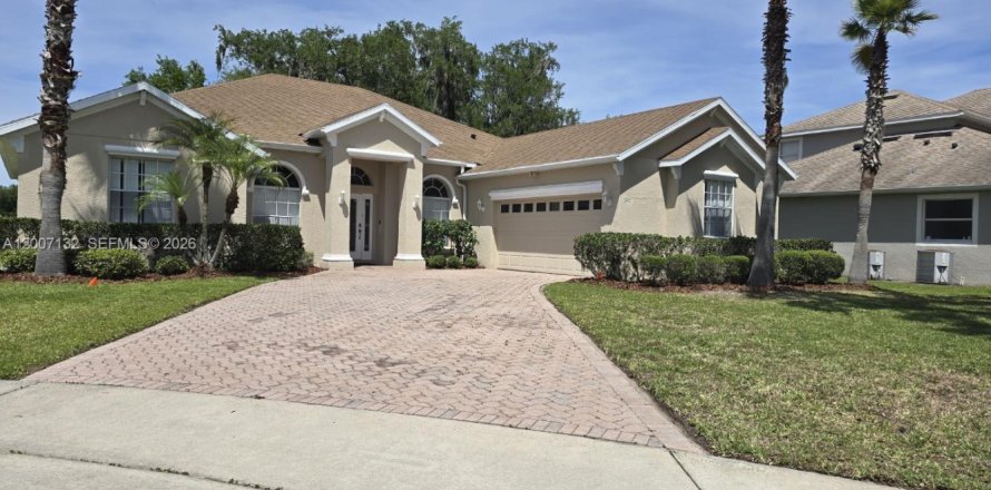 Villa ou maison à Kissimmee, Floride 4 chambres № 2183478