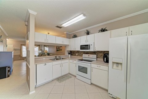 Купить таунхаус в Брейдентон, Флорида 6 комнат, 100.33м2, № 2101157 - фото 17