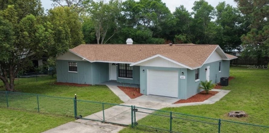 Casa en Ocala, Florida 3 dormitorios, 133.41 m2 № 2266464
