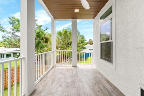 Casa en venta en Sarasota, Florida, 4 dormitorios, 277.59 m2 № 1908664 - foto 30