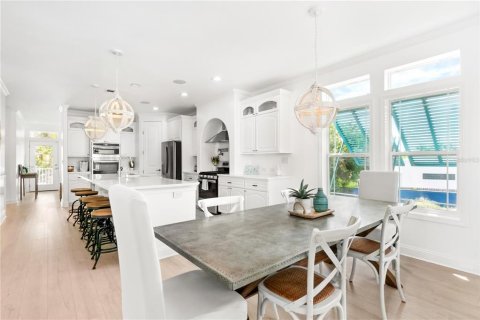Casa en venta en Sarasota, Florida, 4 dormitorios, 277.59 m2 № 1908664 - foto 13