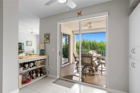 Copropriété à vendre à Saint Petersburg, Floride: 2 chambres, 140.28 m2 № 2398442 - photo 18