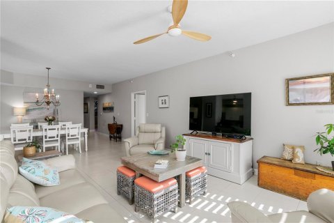 Copropriété à vendre à Saint Petersburg, Floride: 2 chambres, 140.28 m2 № 2398442 - photo 6