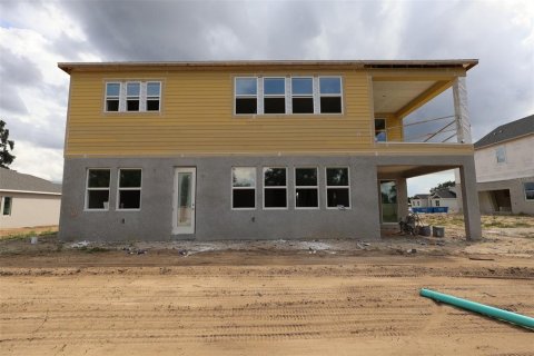 Casa en venta en Apopka, Florida, 5 dormitorios, 462.37 m2 № 1906981 - foto 1
