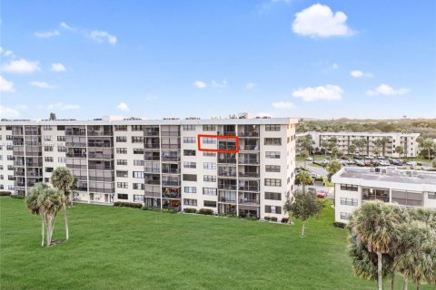 Condominio en venta en Deerfield Beach, Florida, 2 dormitorios, 97.55 m2 № 1969693 - foto 24