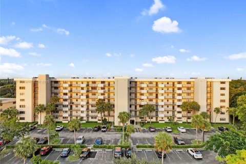 Condominio en Deerfield Beach, Florida, 2 dormitorios  № 1969693