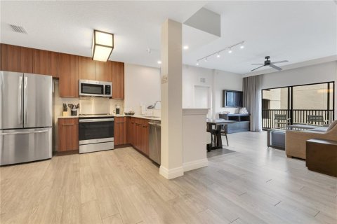 Condo in Winter Garden, Florida, 3 bedrooms  № 1689566 - photo 14