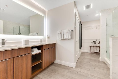Condo in Winter Garden, Florida, 3 bedrooms  № 1689566 - photo 17