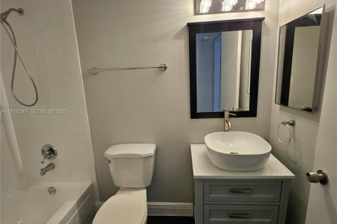 Снять в аренду кондоминиум в Майами, Флорида 2 спальни, 84.91м2, № 1966471 - фото 21