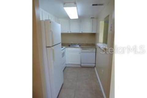 Condo in Orlando, Florida, 2 bedrooms  № 1854206 - photo 4