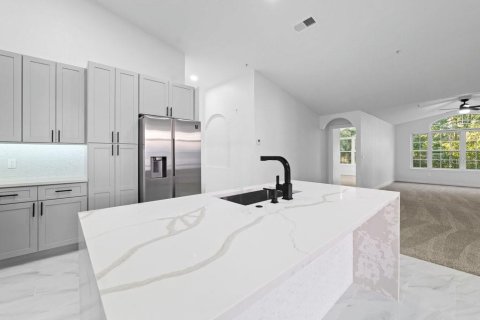 Condo in Jacksonville, Florida, 3 bedrooms  № 1687337 - photo 10