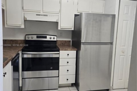 Снять в аренду кондоминиум в Майами, Флорида 2 спальни, 113.71м2, № 2044197 - фото 7