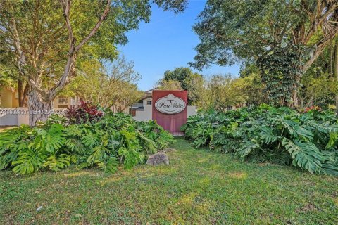 Condo à Miami, Floride, 2 chambres  № 2044197