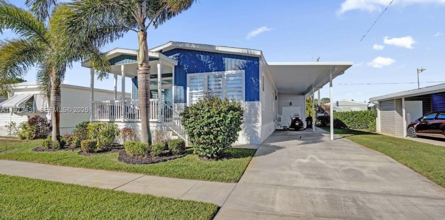 Дом в Бойнтон-Бич, Флорида 3 спальни, 152.36м2 № 2033357