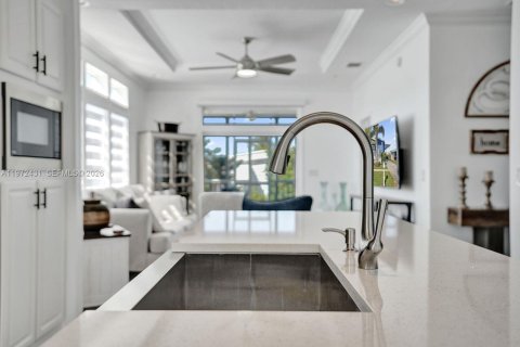 Купить виллу или дом в Бойнтон-Бич, Флорида 3 спальни, 152.36м2, № 2033357 - фото 23