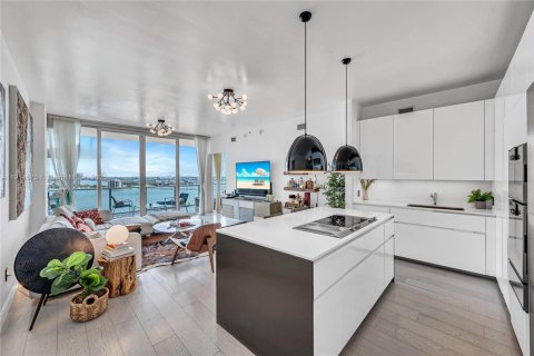 Купить кондоминиум в Майами, Флорида 2 спальни, 154.78м2, № 1970039 - фото 3