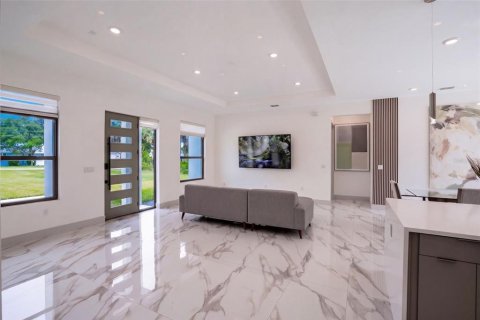 Villa ou maison à vendre à DeLand, Floride: 3 chambres, 164.07 m2 № 2415057 - photo 4