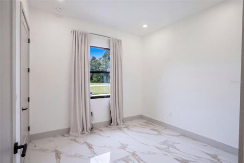 Villa ou maison à vendre à DeLand, Floride: 3 chambres, 164.07 m2 № 2415057 - photo 12