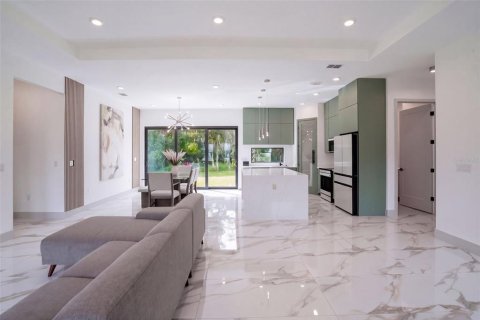 Villa ou maison à vendre à DeLand, Floride: 3 chambres, 164.07 m2 № 2415057 - photo 3